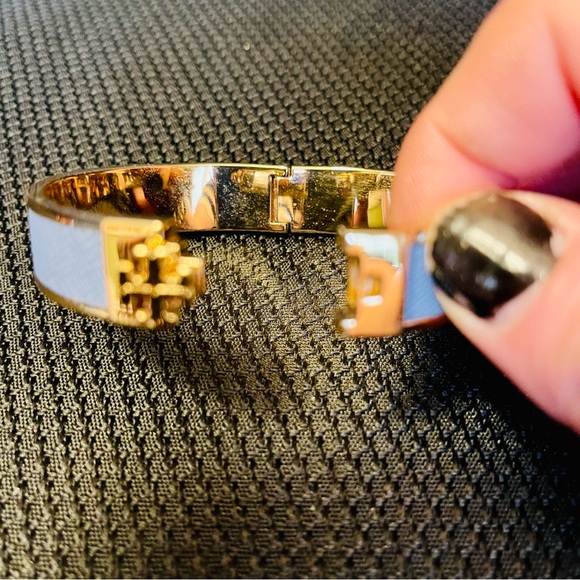 Tory Burch-1” Leather Inlay Hinge Bracelets in Blue/Green Tartan/ or Blue Tartan - Picture 4 of 9